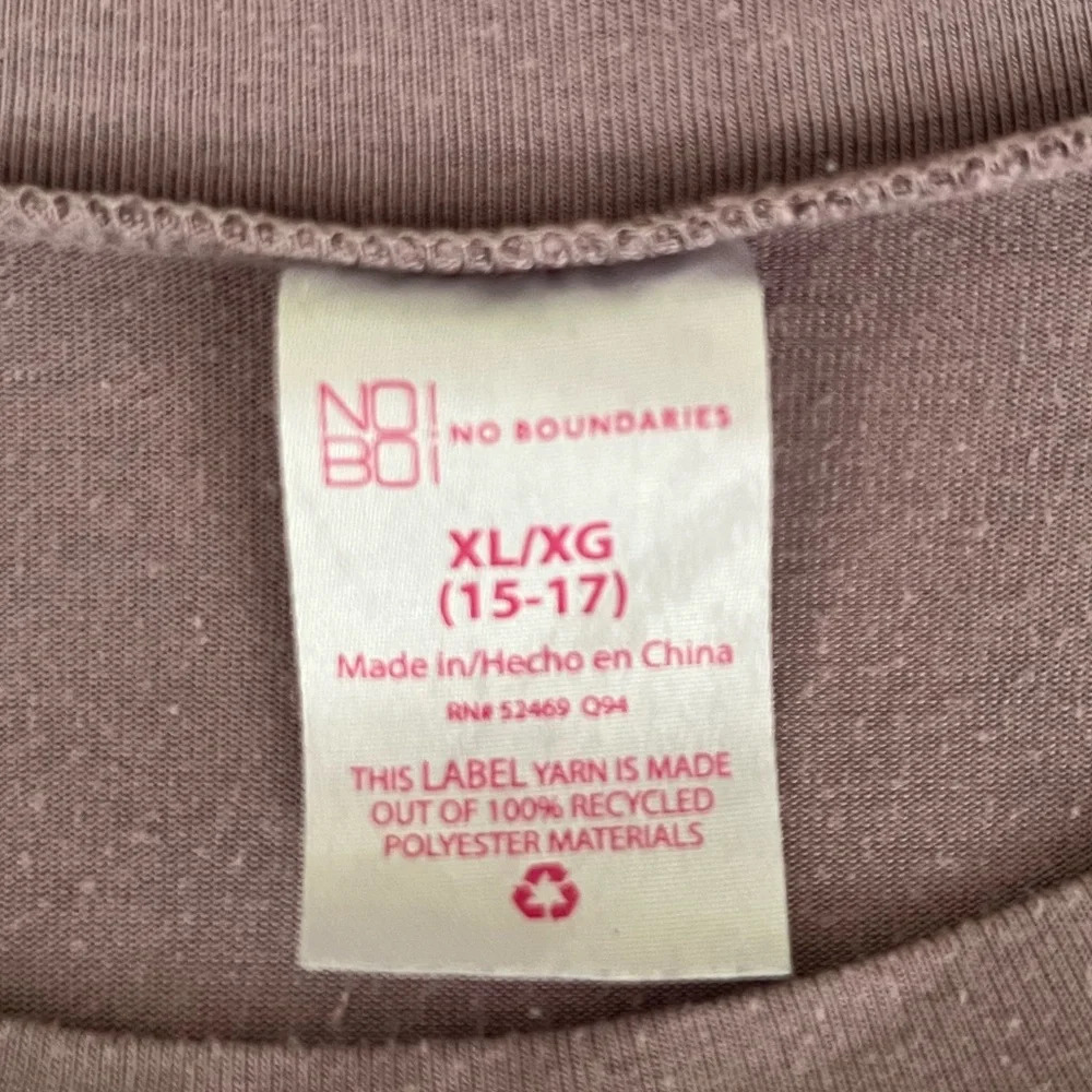 NO BOUNDARIES XL (15-17) Pink “Love” in laurels T-shirt with side tie knot - Picture 6 of 9